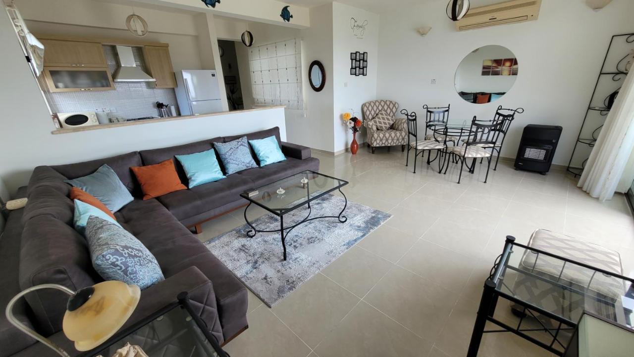 Sea And Mountain View Beachfront Penthouse Yali Экстерьер фото